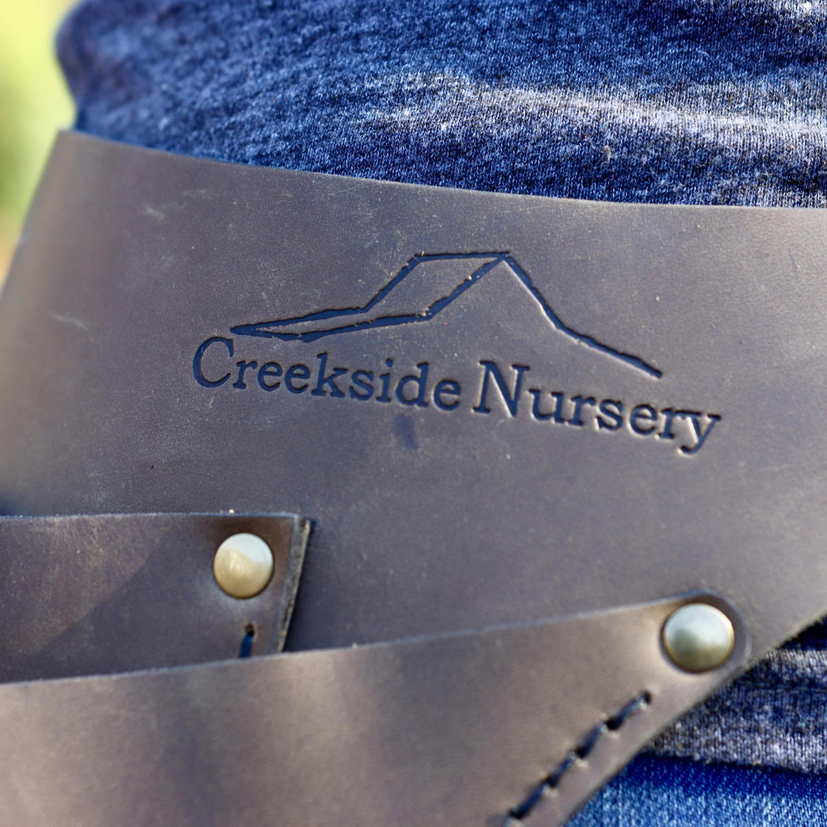 Jenny's Garden Tool Belt with multiple pocket compartments